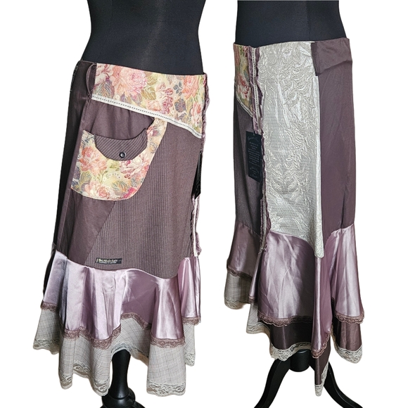 SOLD - Picture 2 of 5